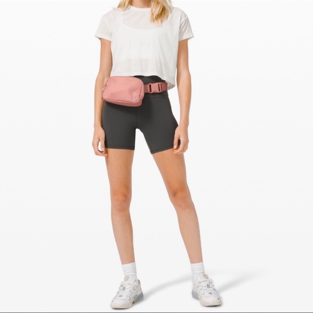 NWT Everywhere Belt Bag Pink Pastel